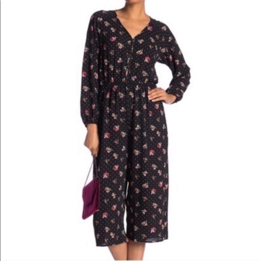 NWT Superfoxx floral dot jumpsuit